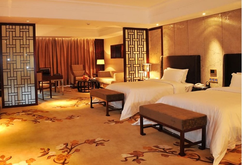 هتل Century Palace