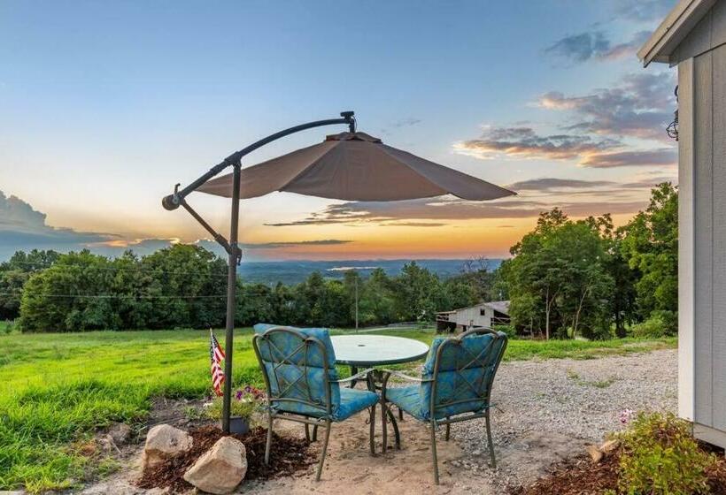 Chasing Views Tiny House