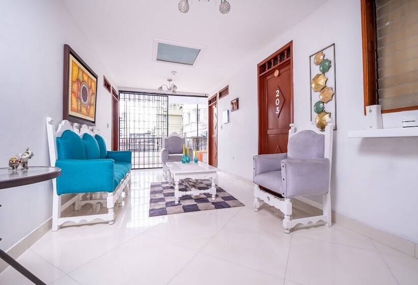 هتل Centenario Boutique