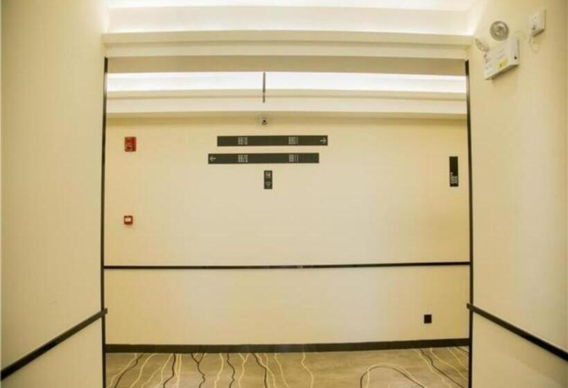 فندق City Comfort Inn Wanning Wan'an Avenue High Speed Railway Station
