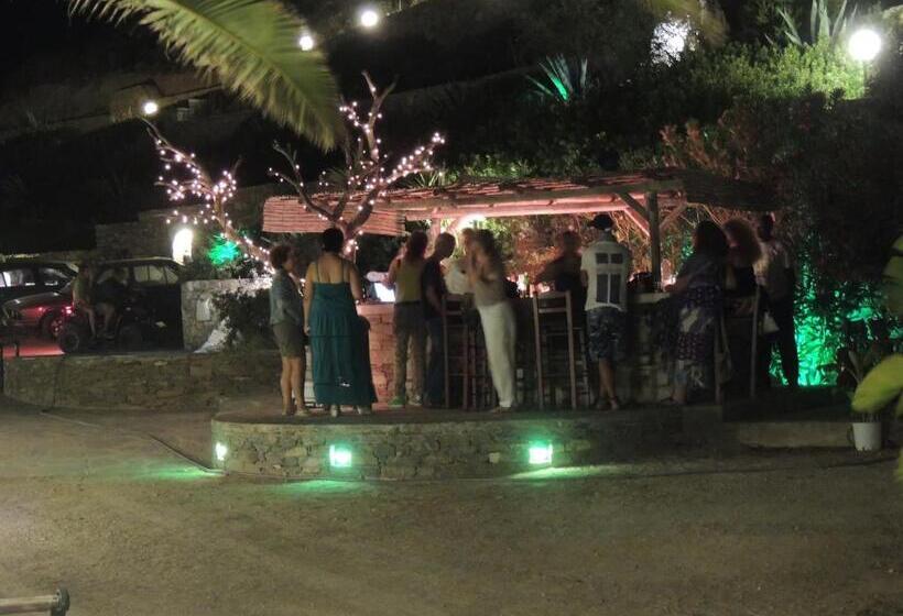 فندق Filoxenia By Grispos Villas