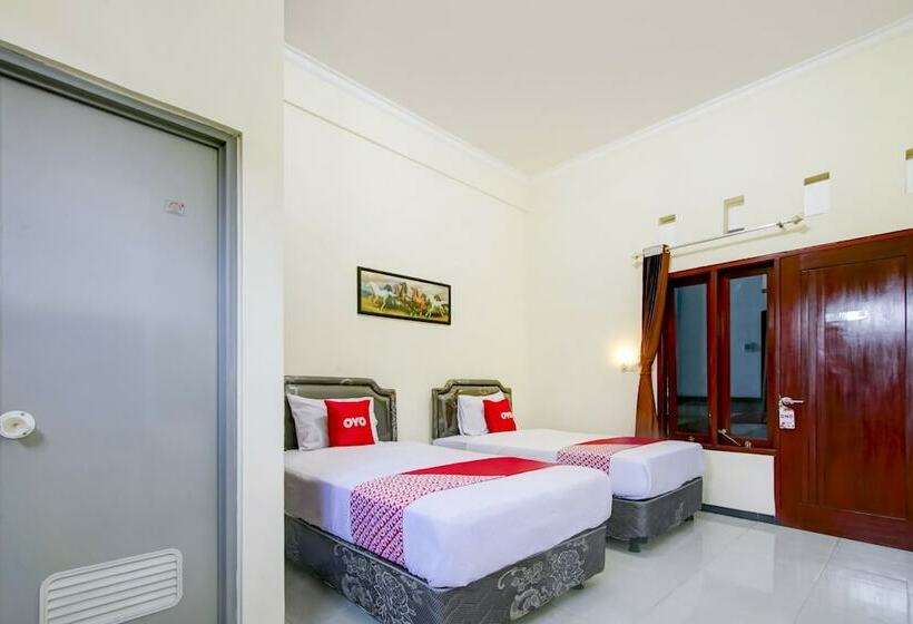 هتل Super Capital O 90151 Guest House 180