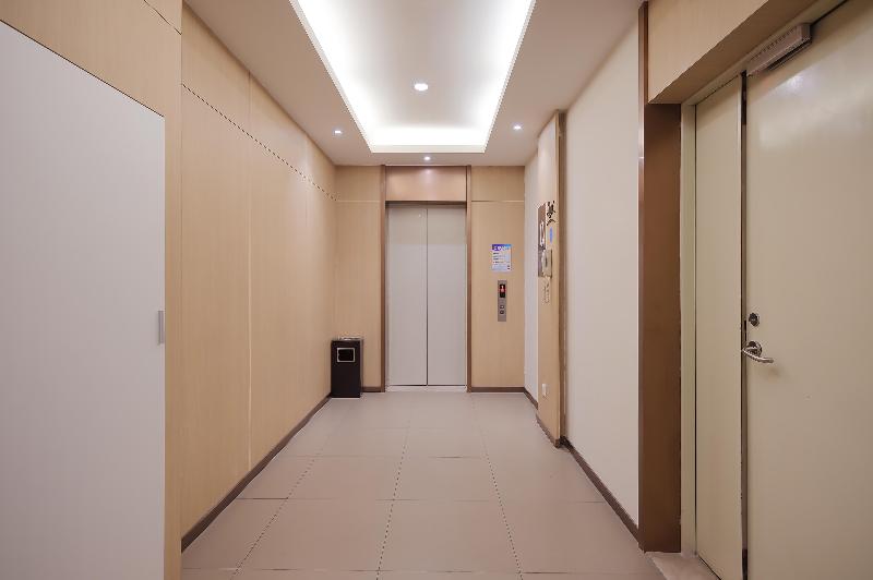 هتل Hanting  Nanjing Wutang Plaza