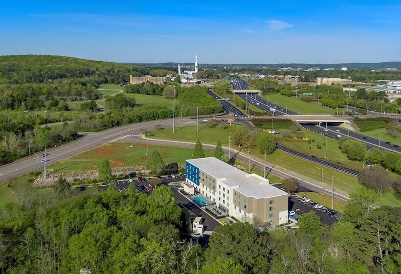 هتل Holiday Inn Express   Huntsville Space Center, An Ihg