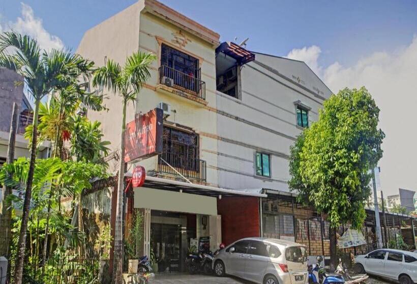 هتل Oyo 90260 Bumi Merpati Residence