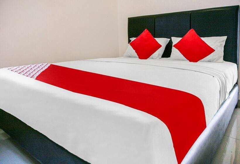 هتل Pasir Padi Inn Syariah  By Oyo Rooms