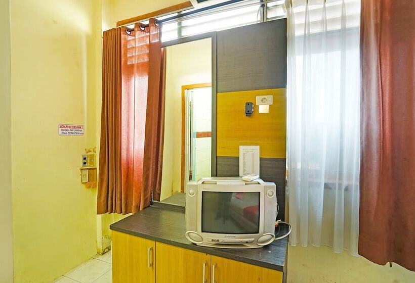 هتل Rd Premium By Oyo Rooms