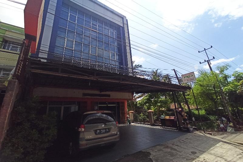هتل Rd Premium By Oyo Rooms