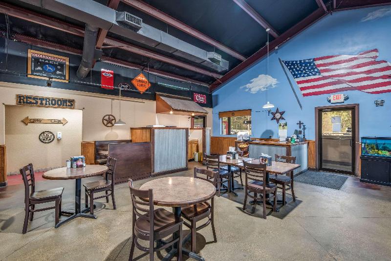 فندق Rodeway Inn