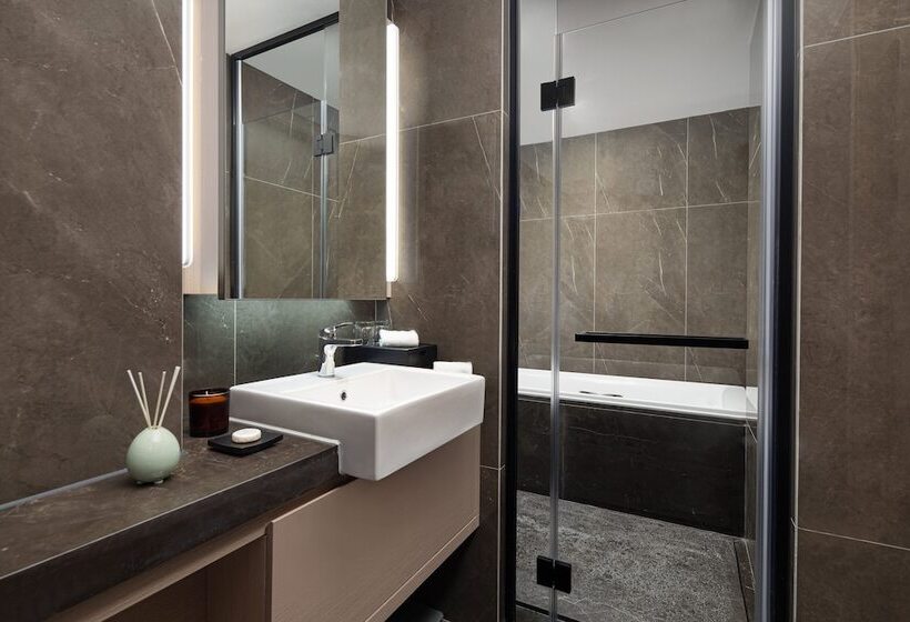 هتل Somerset Southbay Zhuhai