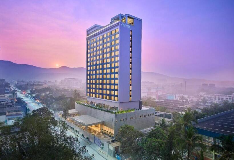 هتل Vivanta Navi Mumbai Turbhe