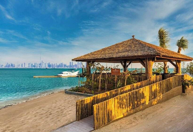 هتل Anantara World Islands Dubai Resort