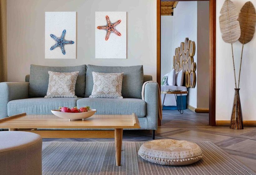 هتل Anantara World Islands Dubai Resort