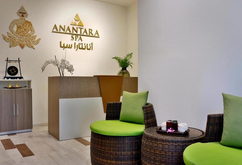 هتل Anantara World Islands Dubai Resort