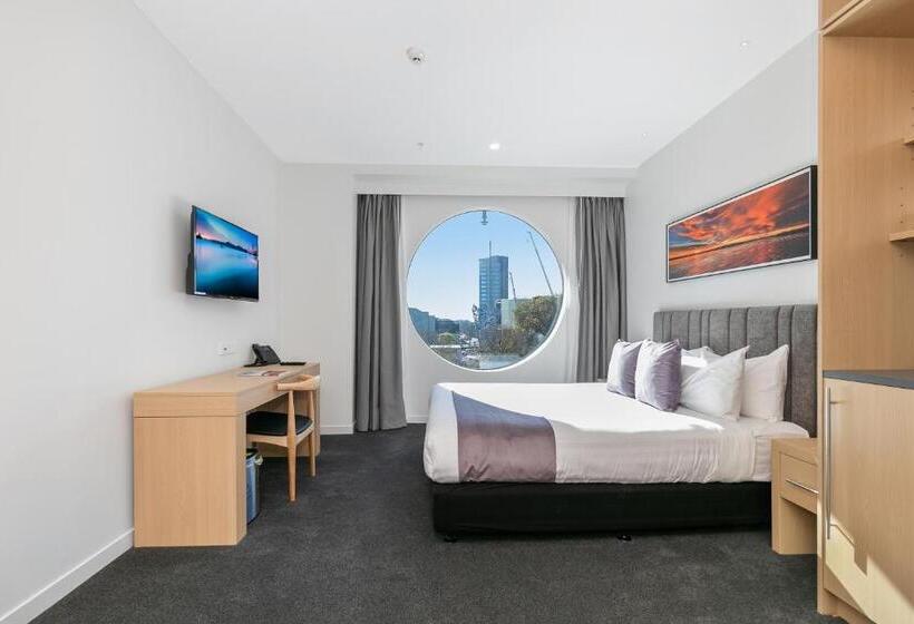 هتل Christchurch City
