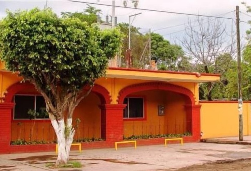 هتل Del Valle