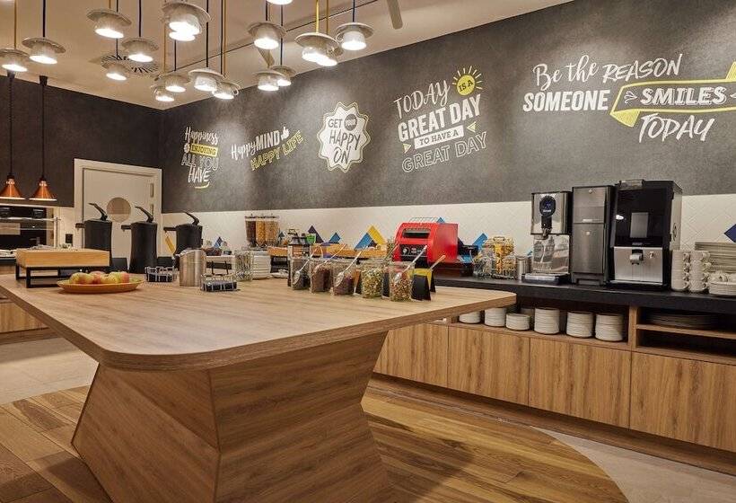 בית מלון כפרי Hampton By Hilton Poznań Swarzędz