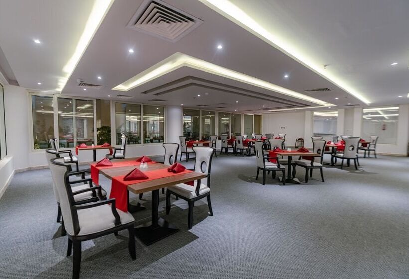 هتل Aqua Mondo Abu Soma Resort
