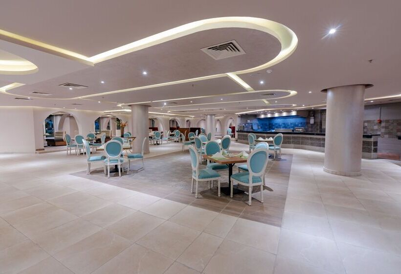 هتل Aqua Mondo Abu Soma Resort