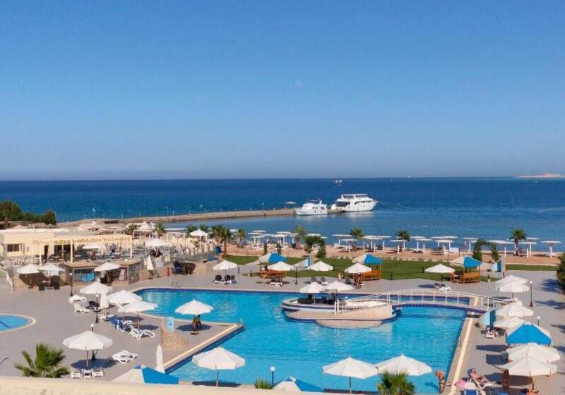 هتل Aqua Mondo Abu Soma Resort