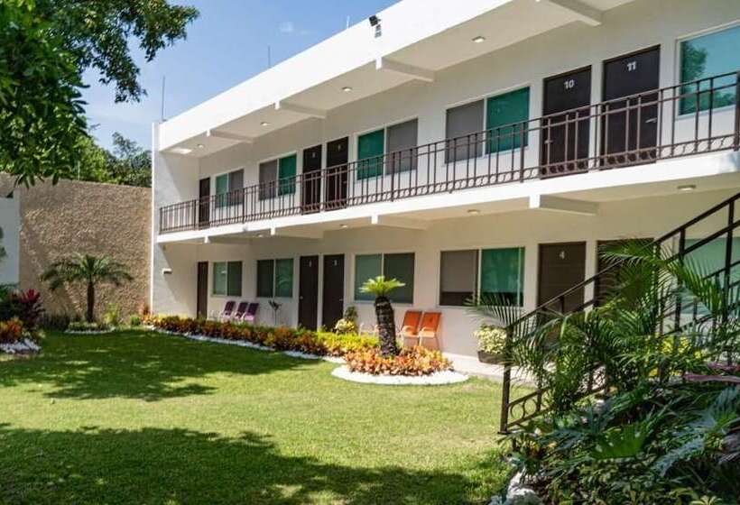 هتل Suites Milán Room