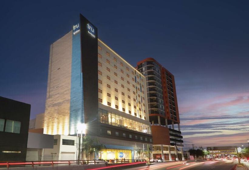 هتل Tru By Hilton Monterrey Fundidora