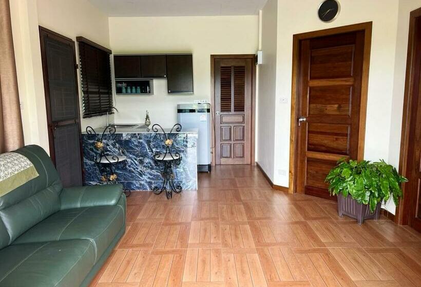 New Home บ้านเดี่ยว สร้างใหม่ ใกล้ทะเล ใจกลางเมืองระยอง