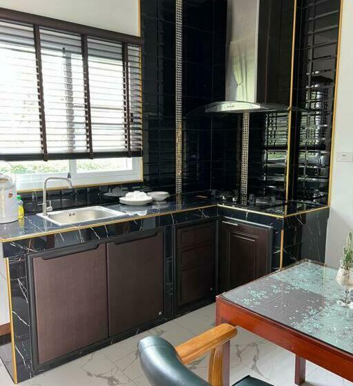 New Home บ้านเดี่ยว สร้างใหม่ ใกล้ทะเล ใจกลางเมืองระยอง