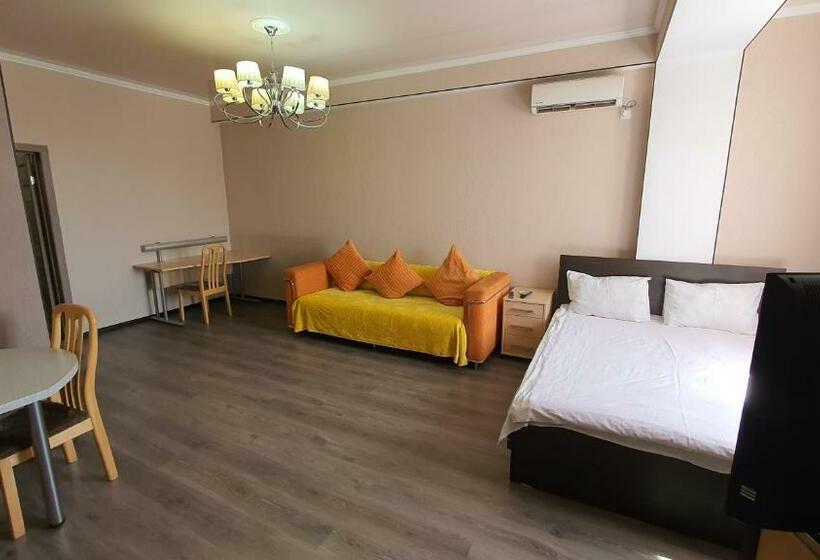 Orange Apartment With Panoramic View