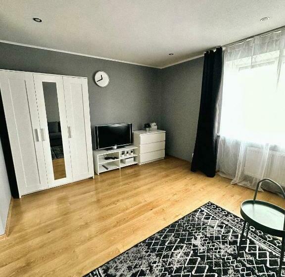 Sea View Apartment   5th Floor
