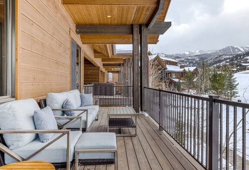 White Wolf By Avantstay Stunning Unit In Ideal Park City Location W/ Communal Pool & Hot Tub