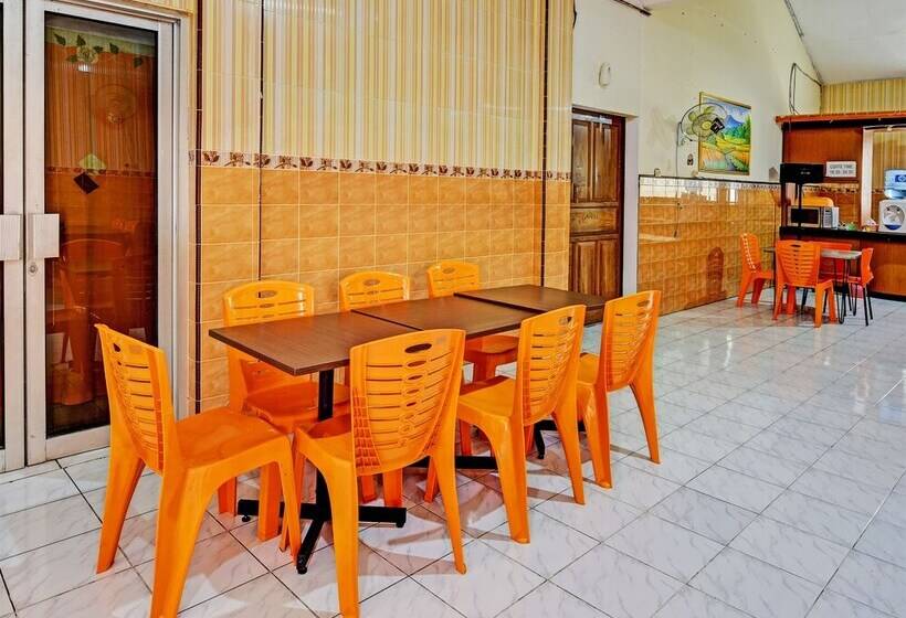 Collection O 91489 Hotel Tanjung Permata