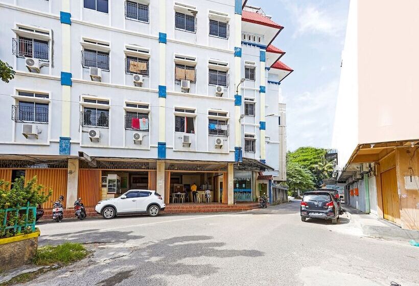هتل Collection O 91484 Lai Lai Apartment