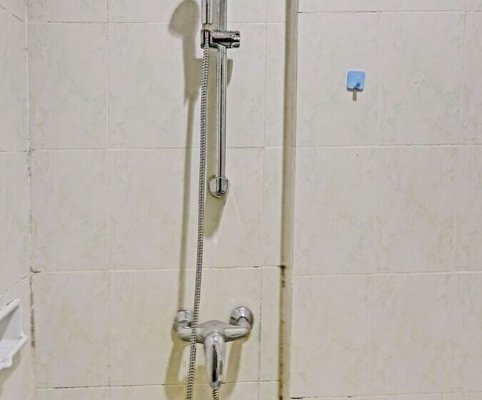 هتل Collection O 91484 Lai Lai Apartment