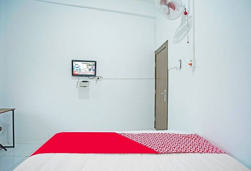 호텔 Oyo 91559 Kost Bangau Syariah