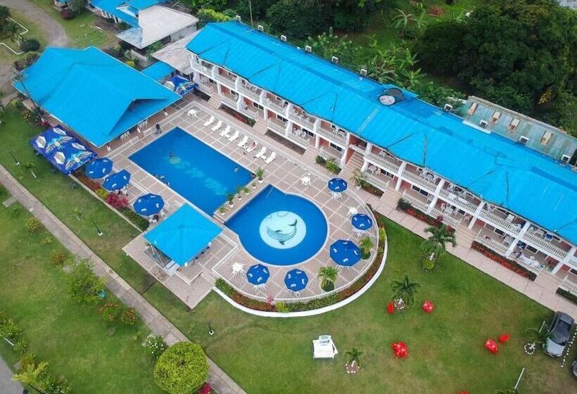 هتل Resort Villa Del Sol