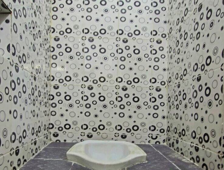 هتل Spot On 91506 Kedai Cinta Guest House
