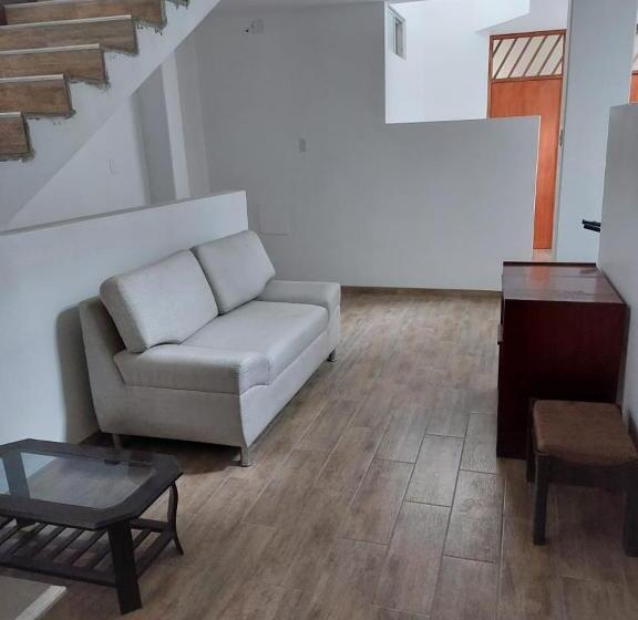 بنسيون Hospedaje Margarita