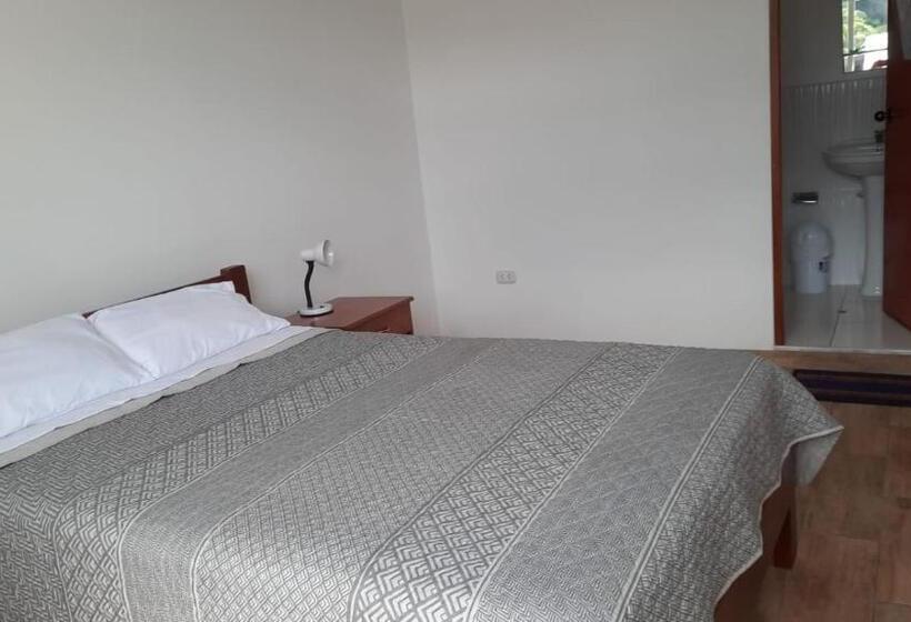 بنسيون Hospedaje Margarita