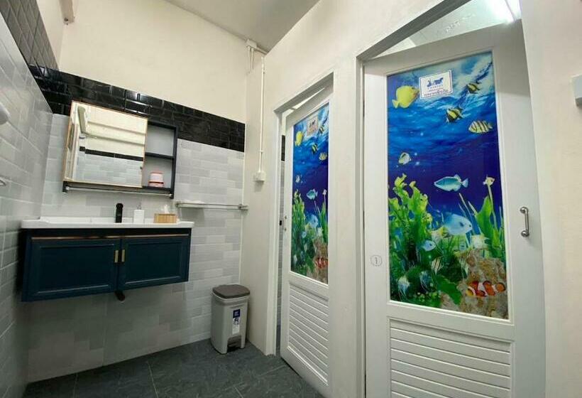 Sweed Dee Hostel