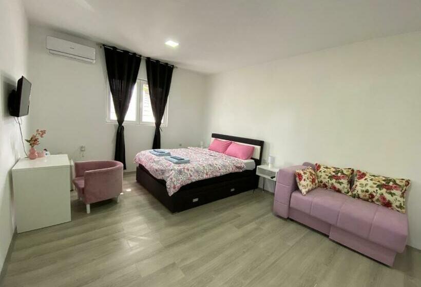 Apartmani Home