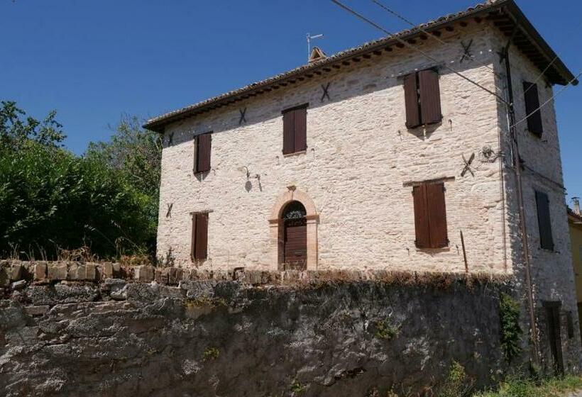 Borgo De  Varano By Hotel I Duchi