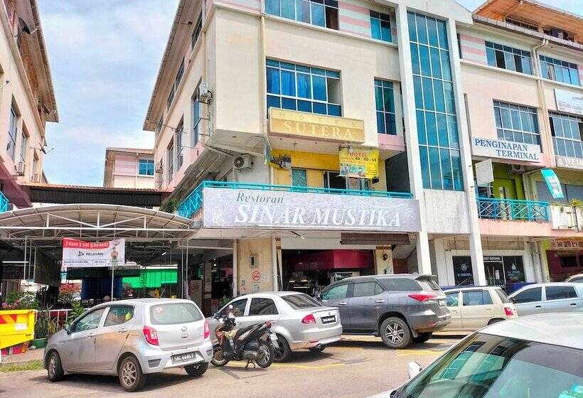 هتل Oyo 90568  Sutera Inanam