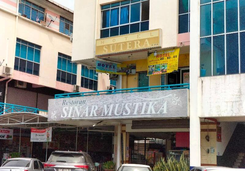 هتل Oyo 90568  Sutera Inanam