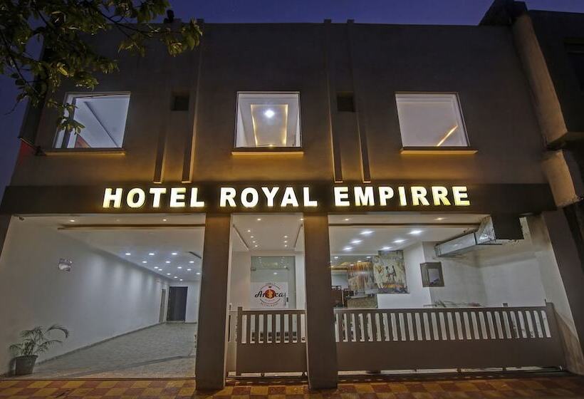 هتل Treebo Trend Royal Empire