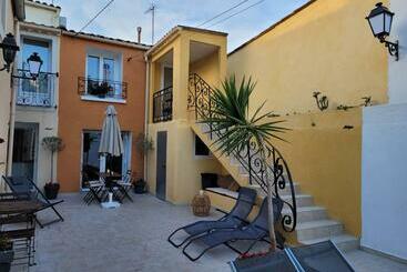 L Arancio Centre Village Piscine 4 Pers