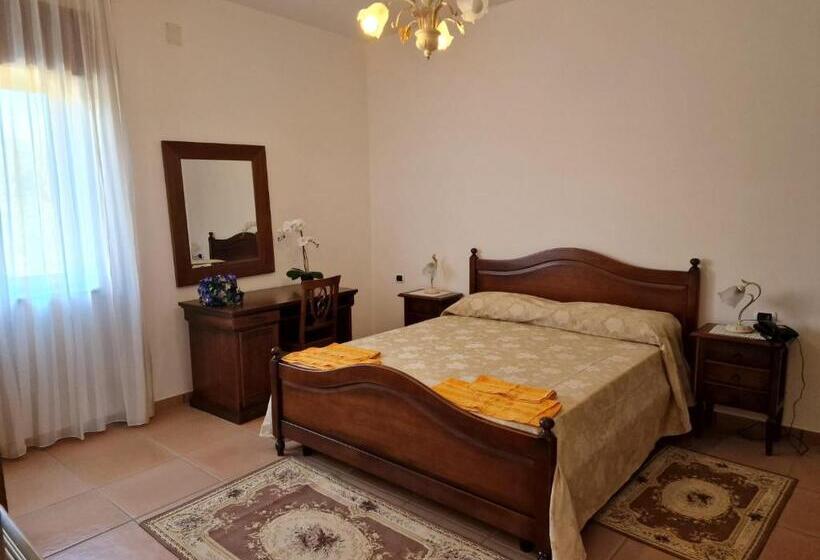 بنسيون L Antica Casa Affittacamere