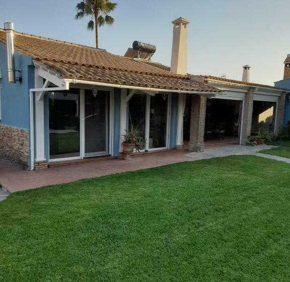 مبيت وإفطار Chalet Azul