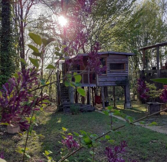 住宿加早餐  La Cabane De L Oiseau