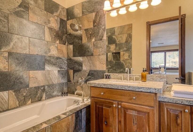 High Meadow By Avantstay Alpine Views W Indoor Pool Hot Tub Open Floor Plan